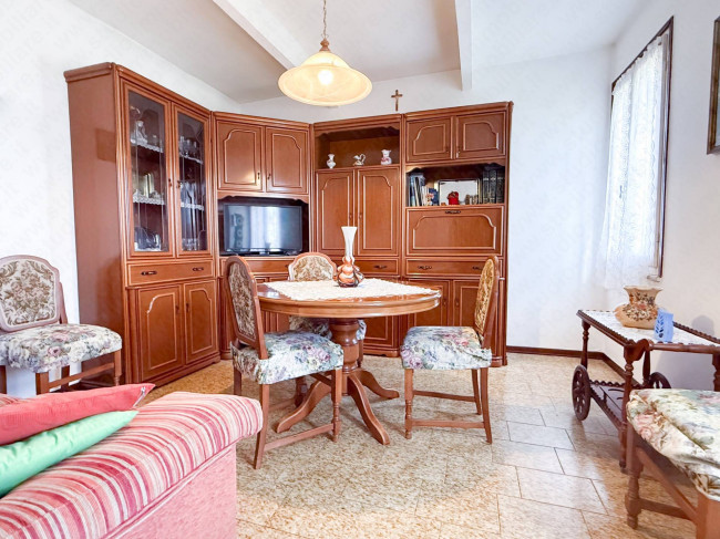 Casa singola in vendita a Castelnovo Bariano