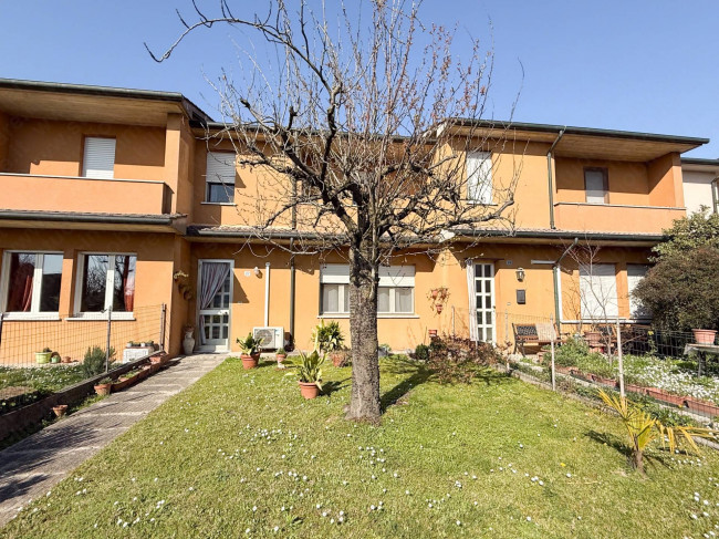 Villette a schiera in vendita a Castelmassa