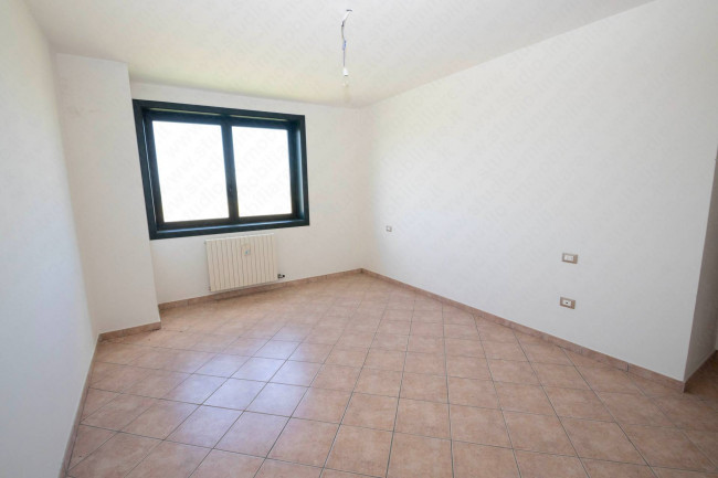 Capannone in vendita a Calto