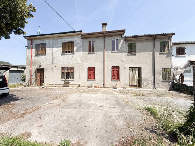 Casa in vendita a Ceneselli