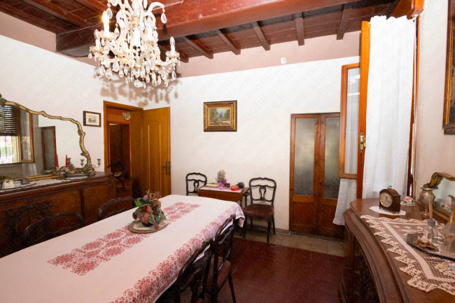 Porzione di bifamiliare in vendita a Bergantino