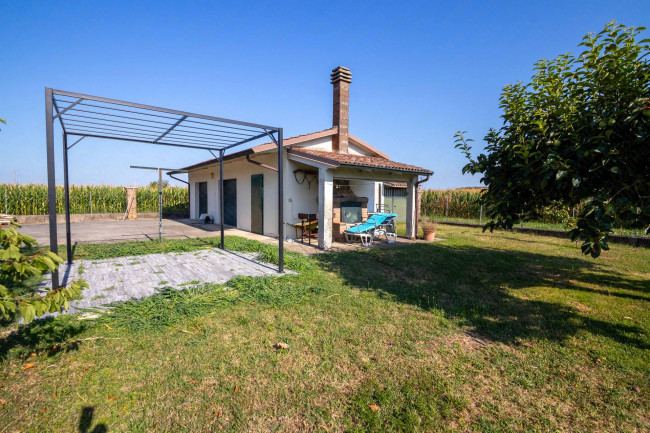 Villa Singola in vendita a Bergantino
