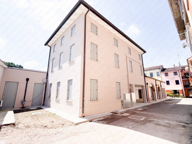 Appartamento in affitto a Sermide