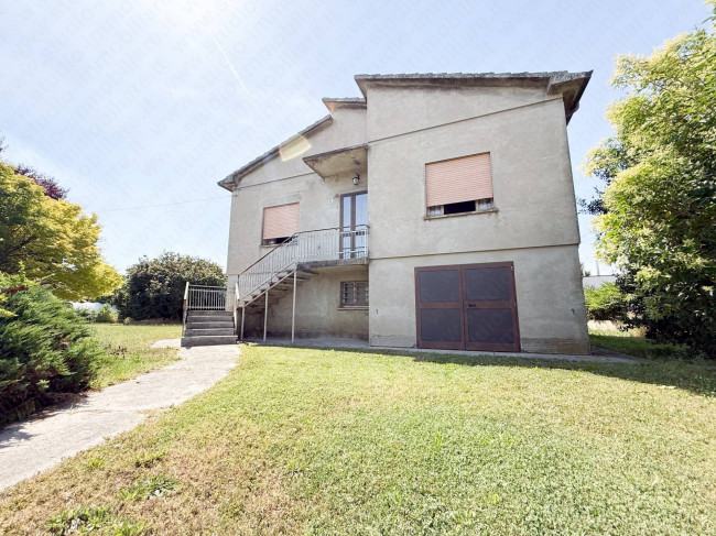 Casa in vendita a Calto