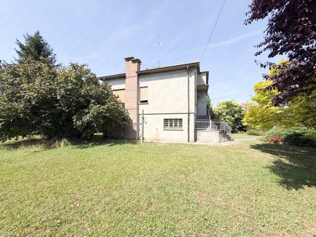 Casa in vendita a Calto
