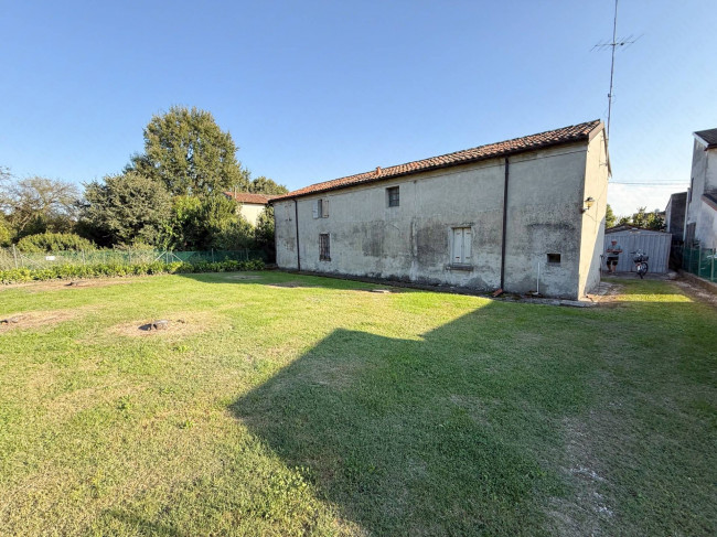 Casa singola in vendita a Borgocarbonara