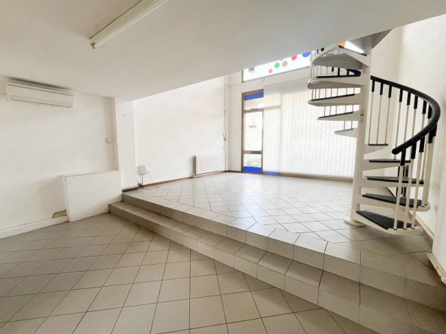 Negozio in affitto a Castelmassa