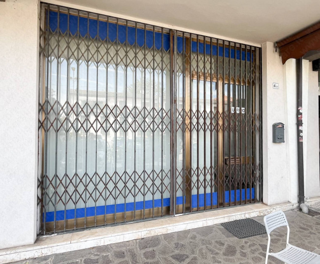 Negozio in affitto a Castelmassa