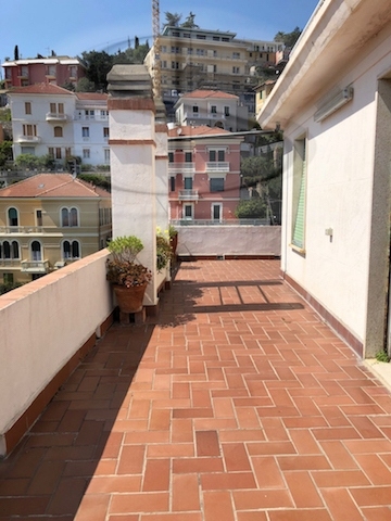 Attico ALASSIO vendita  Borgo Coscia  Servizi Immobiliari srl