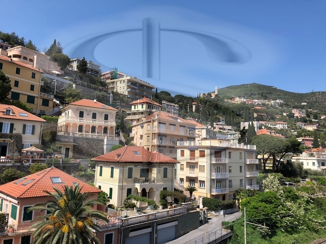 Attico ALASSIO vendita  Borgo Coscia  Servizi Immobiliari srl