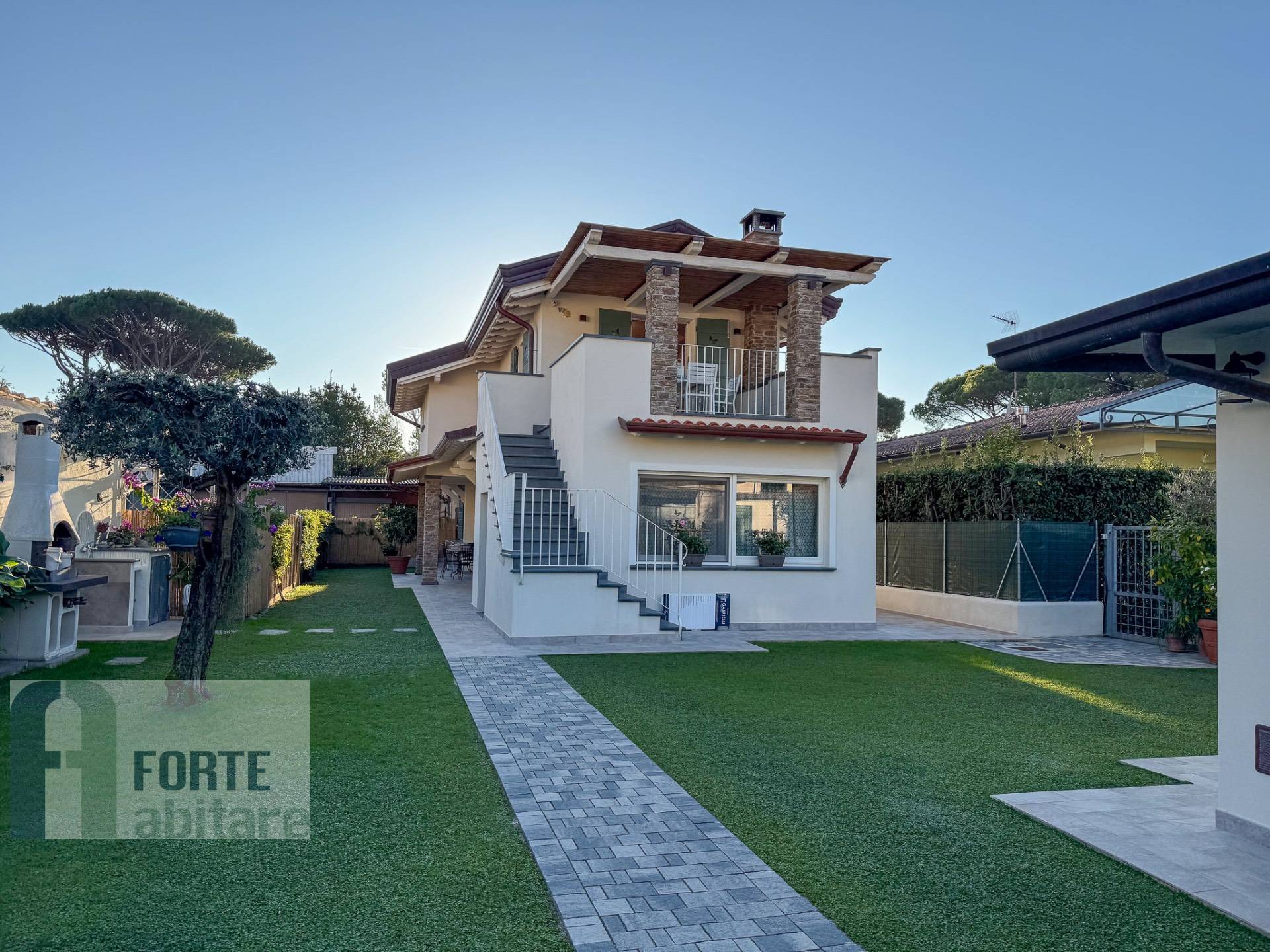 Villa in affitto a Caranna, Forte Dei Marmi (LU)