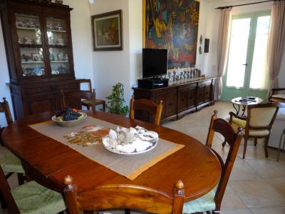 Semi-detached house for seasonal rent in Forte dei Marmi