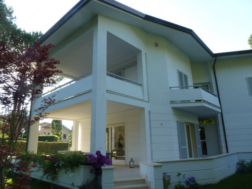 Villa in affitto stagionale a Forte dei Marmi