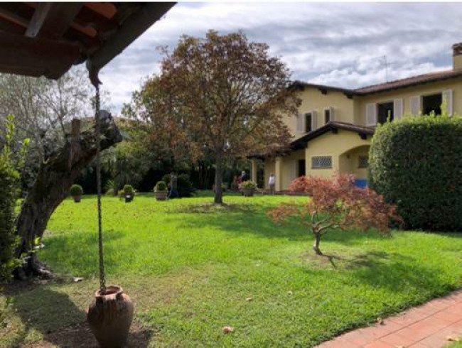 Villa in vendita a Forte dei Marmi