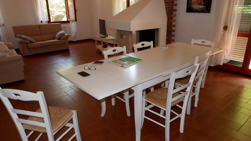 Small villa for sale in Pietrasanta