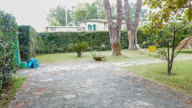 Semi-detached house for sale in Forte dei Marmi