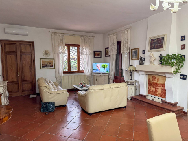 Villa in vendita a Forte dei Marmi