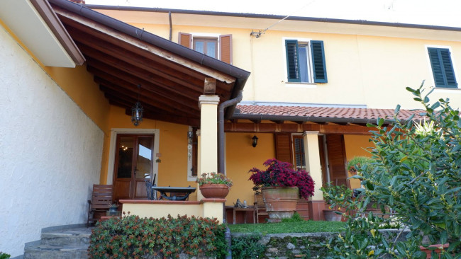 Townhouse for sale in Pietrasanta