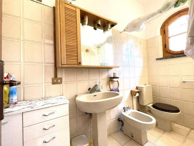 Rustic for sale in Camaiore