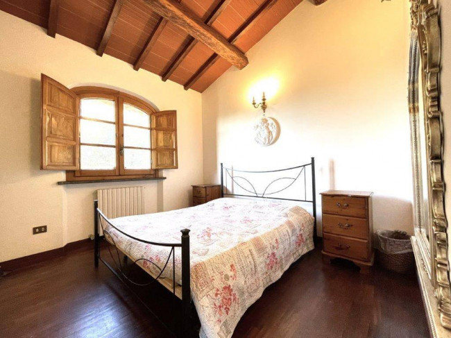 Rustic for sale in Camaiore