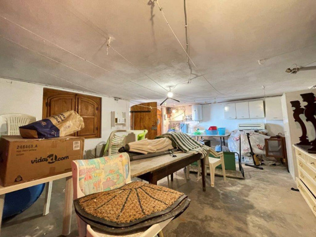 Rustic for sale in Camaiore