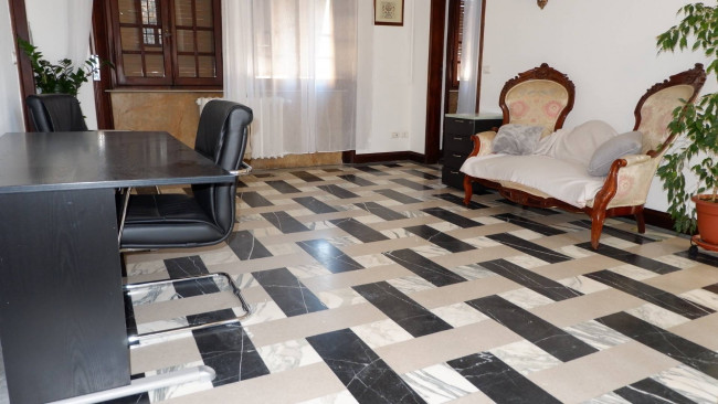Villa in vendita a Pietrasanta