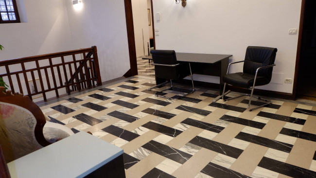 Villa in vendita a Pietrasanta