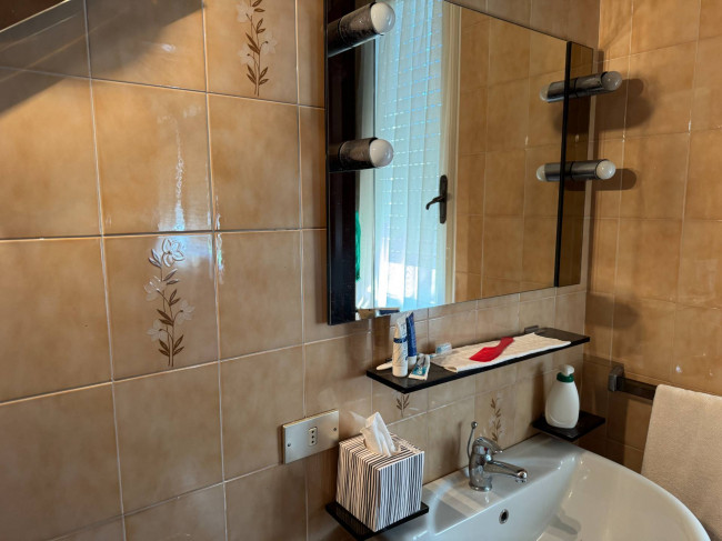 Small villa for sale in Seravezza
