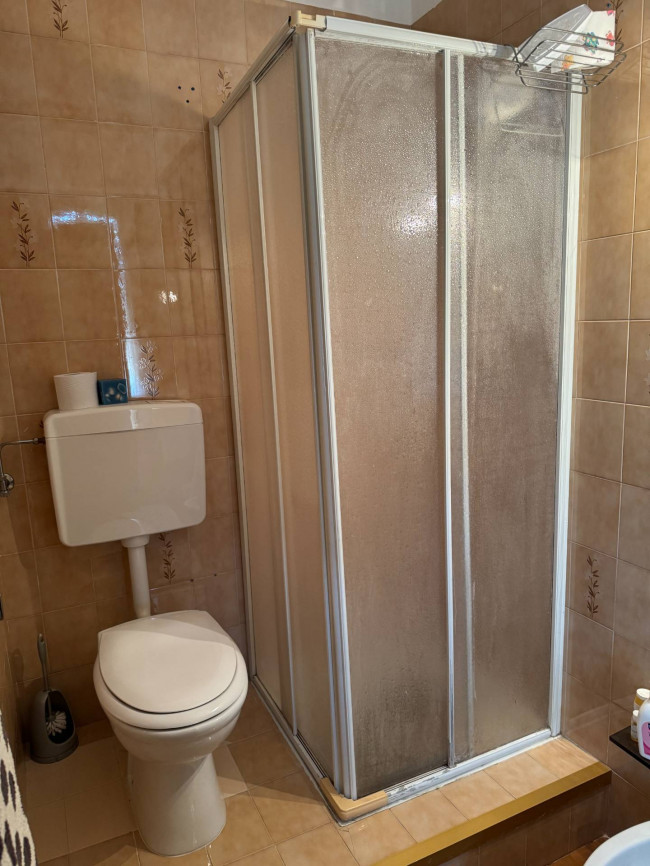 Small villa for sale in Seravezza