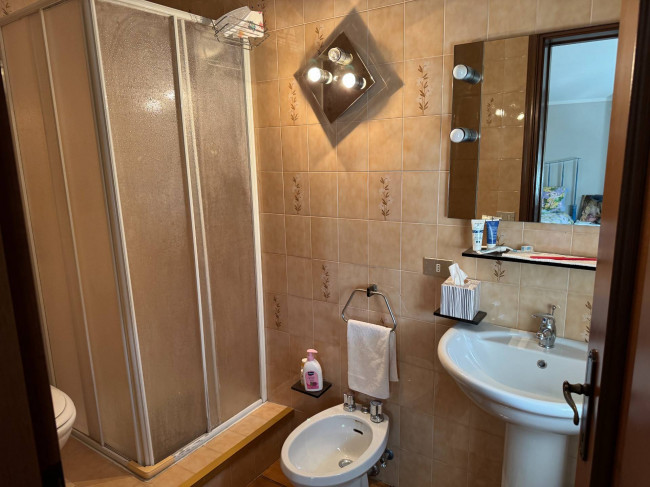 Small villa for sale in Seravezza