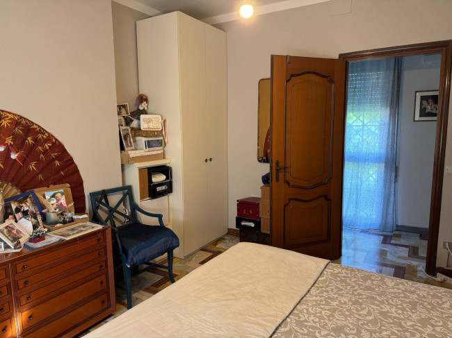 Small villa for sale in Seravezza