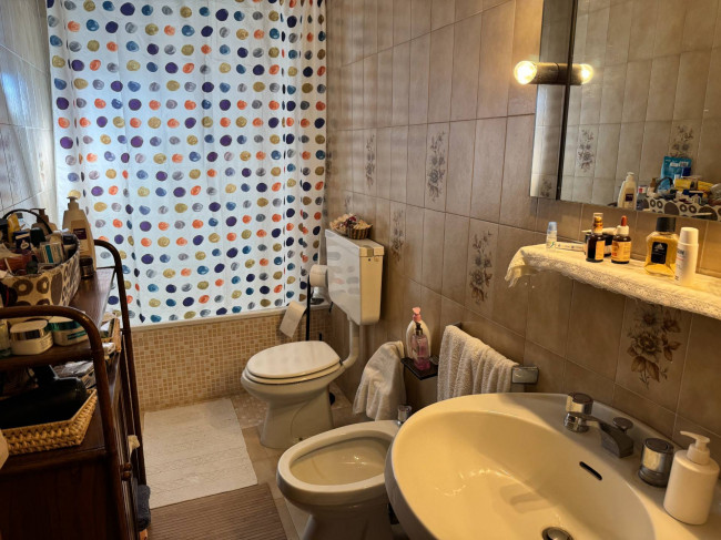 Small villa for sale in Seravezza