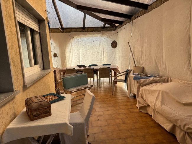 Small villa for sale in Seravezza