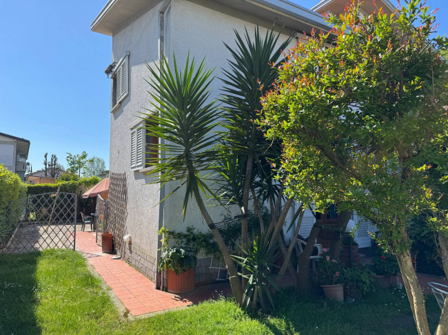 Villino in vendita a Forte dei Marmi