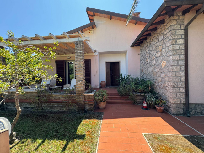 Villino in affitto stagionale a Forte dei Marmi