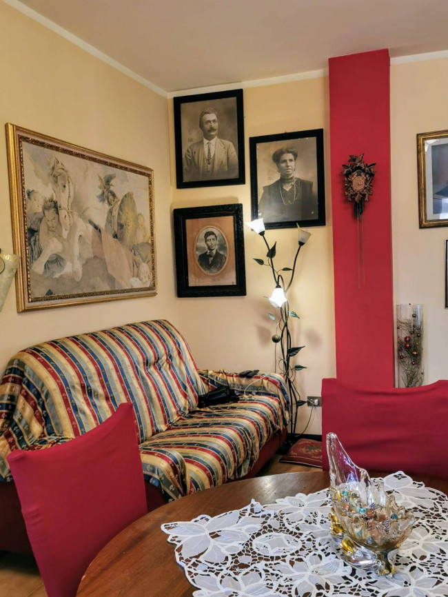 Semi-detached house for sale in Montignoso