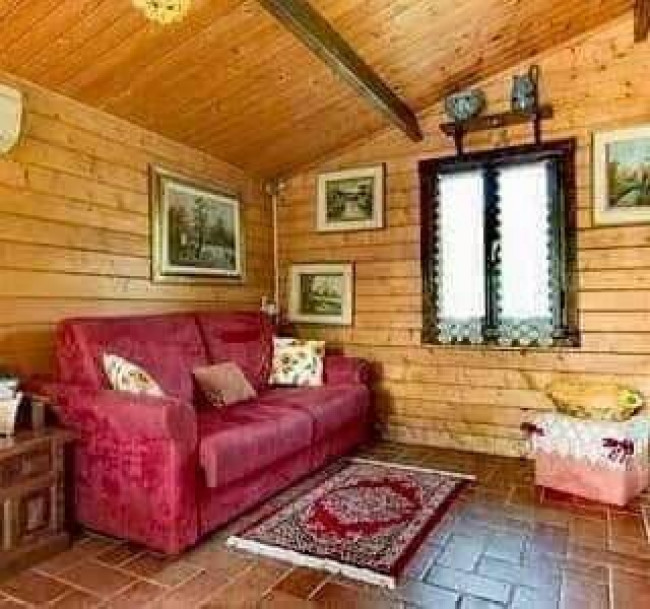 Semi-detached house for sale in Montignoso