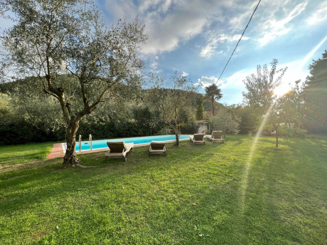 Rustico in vendita a Pietrasanta