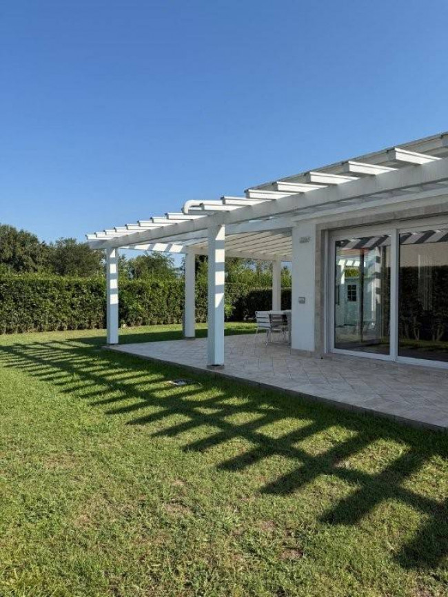 Villino in vendita a Massa