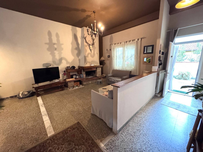 Appartamento in vendita a Pietrasanta