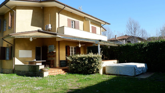  for sale in Forte dei Marmi