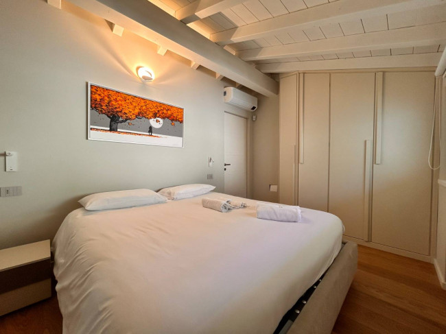 Villa bifamiliare (singola unita') in vendita a Forte dei Marmi