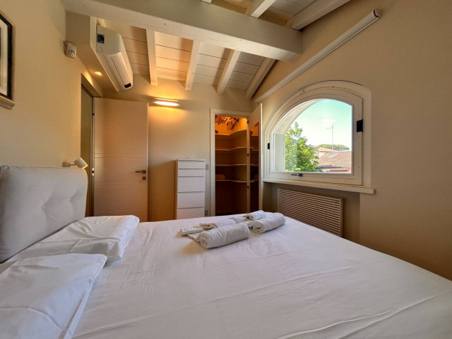 Villa bifamiliare (singola unita') in vendita a Forte dei Marmi