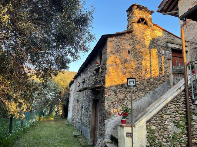 Rustico in vendita a Seravezza