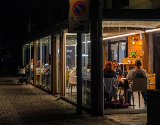 Attività commerciale in vendita a Viareggio