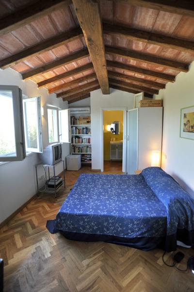 Casa indipendente in vendita a Capriglia, Pietrasanta (LU)