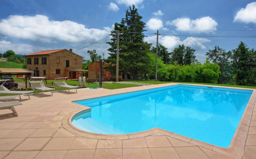 villa con piscina
