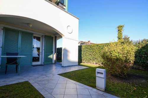 appartamento con giardino