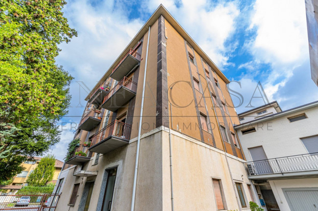 Trilocale in vendita a Curno