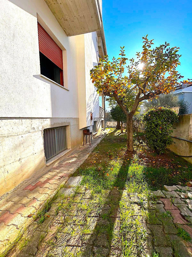 Semi indipendente in vendita a Teramo